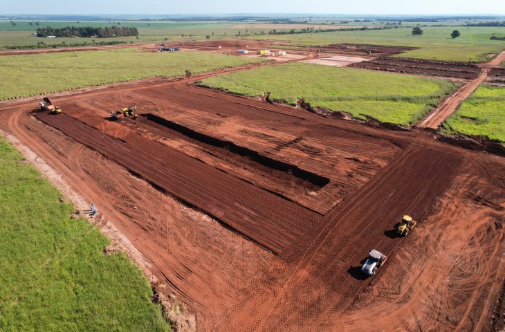 Investimento de R$ 1 bi: obras da unidade de processamento de soja avançam em Naviraí