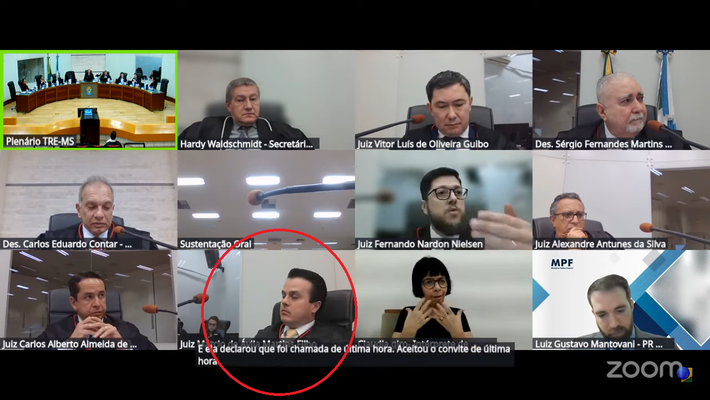 Juiz nomeado por Lula pede ‘vista’ e pendura sentença de Adriane Lopes