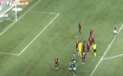 Flamengo vence Palmeiras em pleno Allianz Parque e cola na liderança do Brasileirão