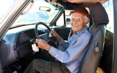 Aos 102 anos, morador de MS renova CNH e segue como o mais idoso habilitado
