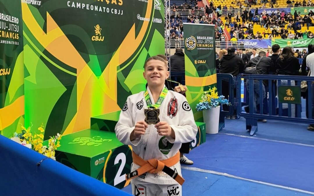 Com apoio do Auxílio-Atleta, judoca de 13 anos conquista bronze no Brasileiro de Jiu-jítsu