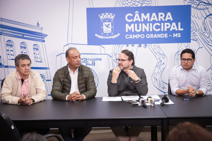 Audiência da CPI do Transporte ouve usuários em Campo Grande