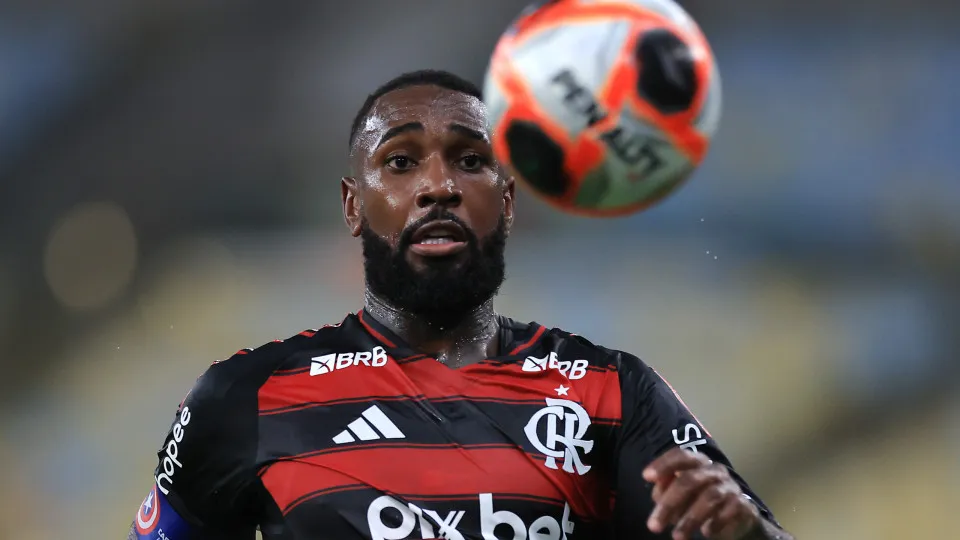 Gerson aceita proposta do Zenit, mas Flamengo só libera após pagamento de 25 milhões de euros