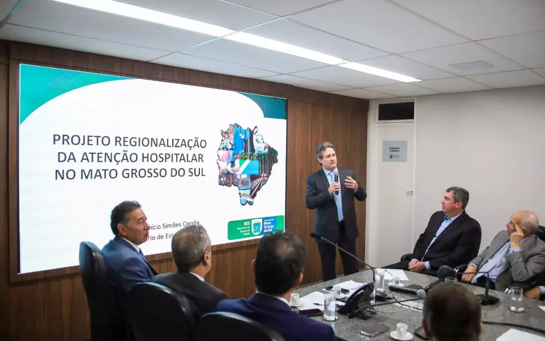 Riedel apresenta projeto de Regionalização da Atenção Hospitalar em reunião com deputados
