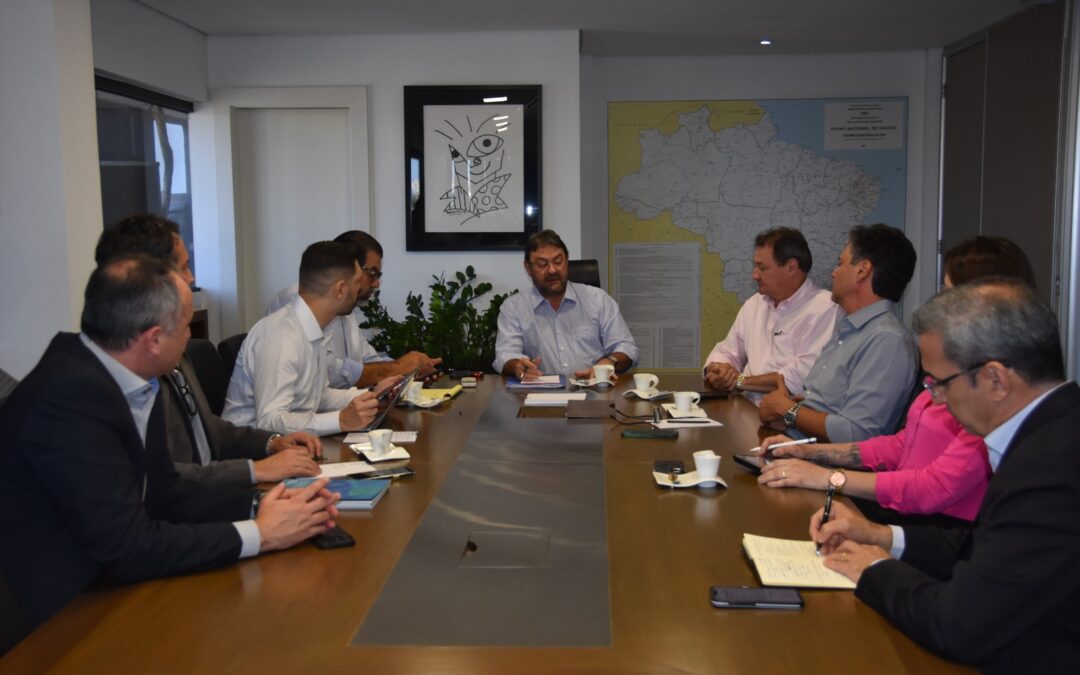 Prefeitura e FIEMS discutem modelo de parceria público-privada para novas creches