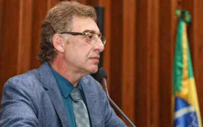 Conectividade rural e atendimento específico para alunos do EJA são temas de projetos