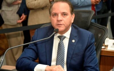 Aviso informativo sobre proibição de fidelização em contratos é proposto