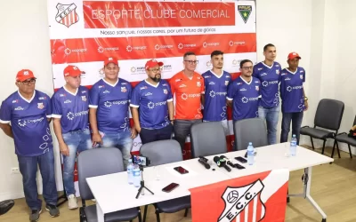 Em tom de motivação, diretoria anuncia nova comissão técnica do Comercial