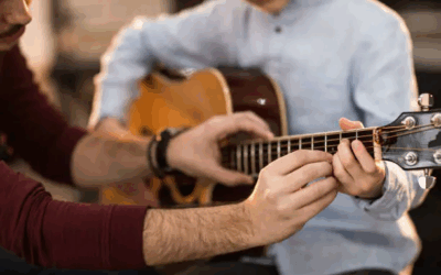 Sejuv abre inscrições para cursos gratuitos com destaque para a nova turma de Violão Básico