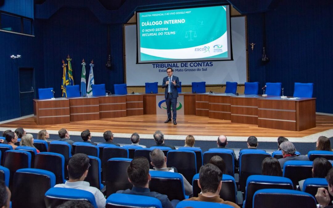 Diálogo Interno no TCE-MS prepara servidores sobre mudanças na nova Lei Complementar