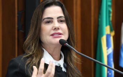 Mara Caseiro propõe Semana contra adultização e alerta para riscos da internet às crianças