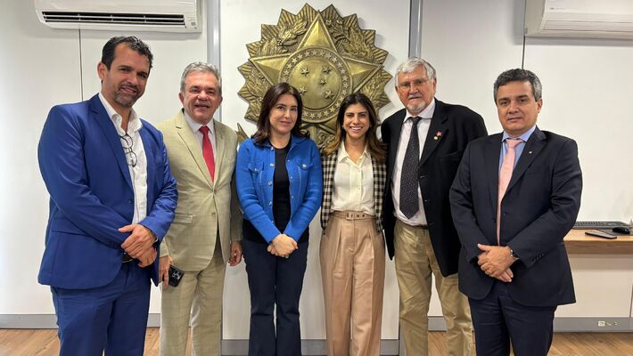 Landmark leva demandas da reforma agrária à ministra Simone Tebet em agenda em Brasília