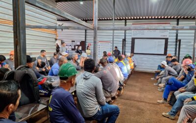 Saúde mental em foco: SESAU leva palestra sobre valorização da vida a operários da construção civil
