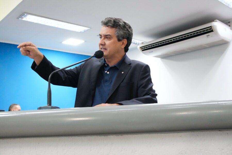 Landmark expõe bloqueio à fiscalização do Conselho de Farmácia e critica desperdício em meio à falta de remédios