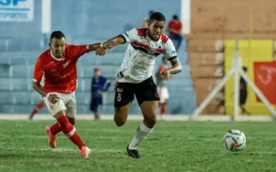 Comercial toma vira do lanterna Taveirópolis no final da partida pela Série B