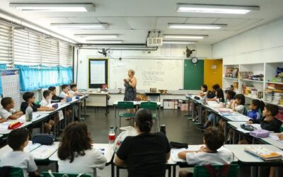 Professor pode pedir Carteira Nacional Docente a partir de amanhã
