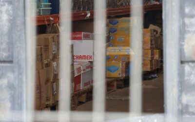 Loja e depósito na Nhanhá são fechados pela PF em operação para barrar contrabando