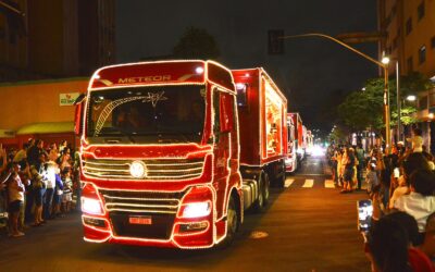 Caravana da Coca-Cola reúne cerca de 8 mil pessoas na região central de Campo Grande