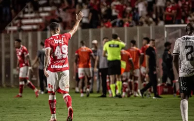 Operário é eliminado da Copa do Brasil nos pênaltis após 1 a 1 com Vila Nova