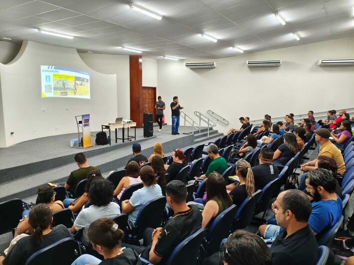 Formação continuada fortalece práticas pedagógicas na REME