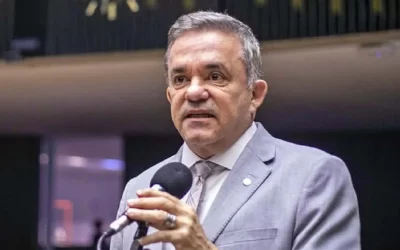 Medida justa, avalia Vander sobre corte de penduricalhos