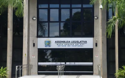 Deputados de MS divergem sobre lei de banheiros sancionada em Campo Grande
