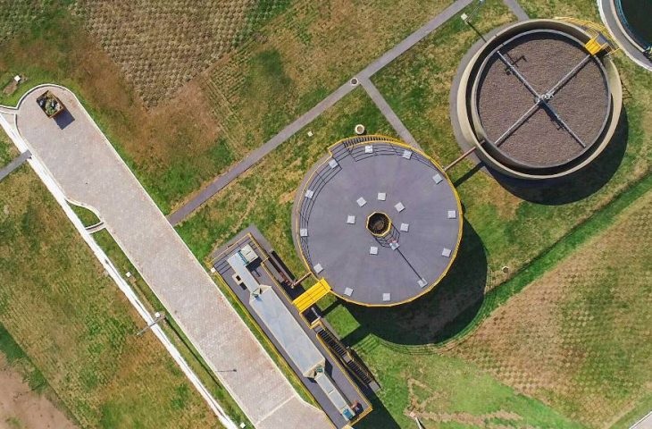 Pacote de obras de água e esgoto da Sanesul avança no Sudeste de Mato Grosso do Sul