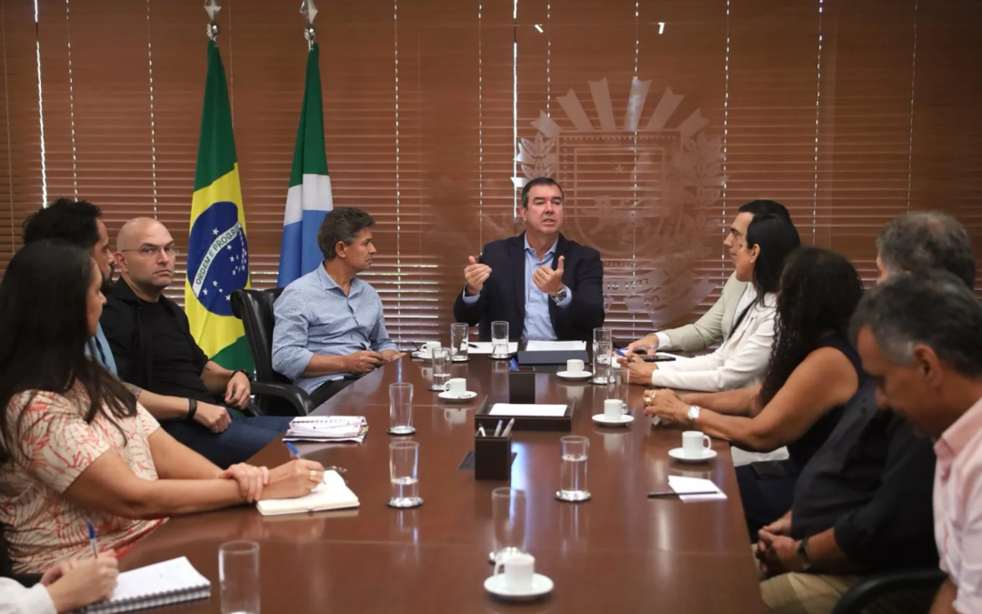 Riedel autoriza concurso com 2 mil vagas para professores estaduais