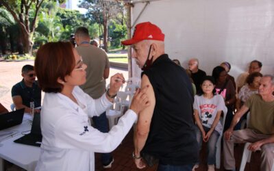 Baixa procura pela vacina da gripe acende alerta com onda de frio