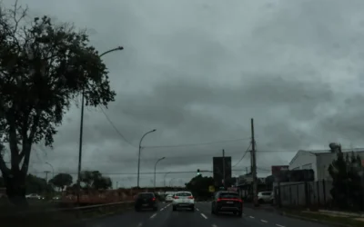 Chuva trazida a MS por ciclone chega a Campo Grande; saiba como ficam as temperaturas