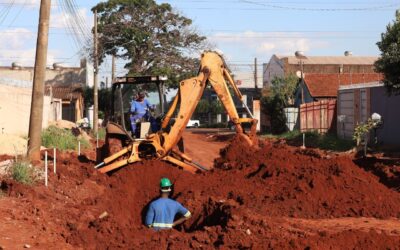 Obras de esgoto alteram trânsito em 4 avenidas da Capital