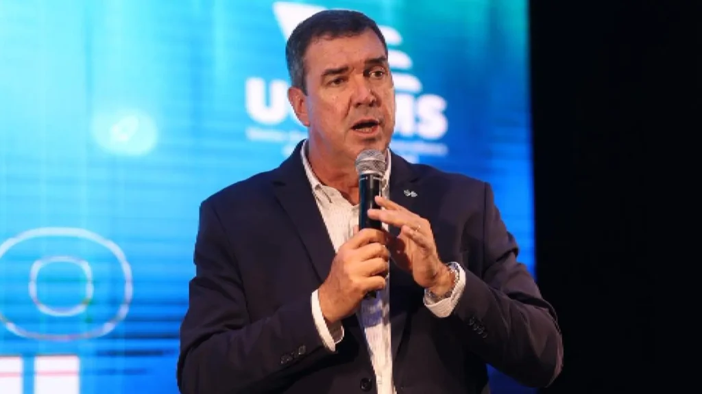 Em São Paulo, Riedel participa de seminário sobre geoeconomia mundial