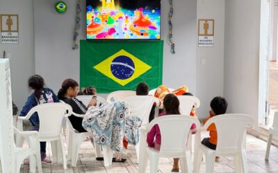 Buscando recomeço, famílias migrantes acham abrigo na Capital