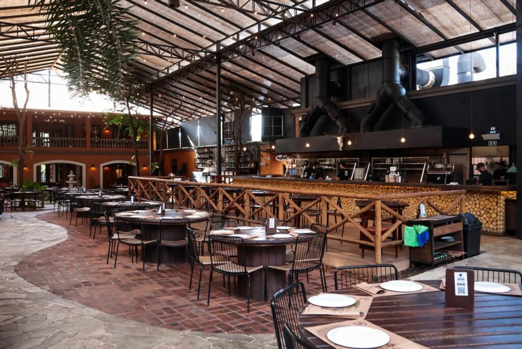 TJMS volta a liberar música em churrascaria no Parque dos Poderes em Campo Grande