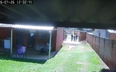 “Piedade, senhor, tenho duas filhas”, implora jovem assassinado por PMs