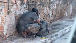 Vítima é esfaqueada em local crítico de usuários de drogas na Vila Nhanhá