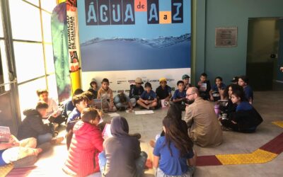 Alunos mergulham no aprendizado em exposição sobre a água