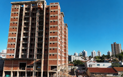PrefCG moderniza políticas econômicas e vê PIB crescer acima da média