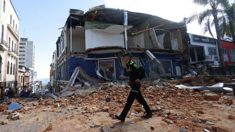 Terremoto mata 20 pessoas na Colômbia