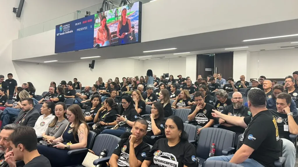 Peritos lotam plenário da Alems em dia de votação esperada há 2 anos
