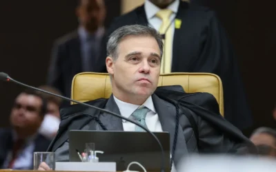 Mendonça citou necessidade de fiscalizar atuação ‘imparcial’ da PF ao solicitar dados brutos