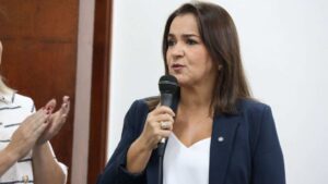 Frota velha: Adriane Lopes recebe relatório de intervenção do Consórcio Guaicurus