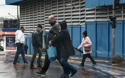 Massa de ar frio deixa temperaturas em 10°C com chuvas e rajadas de vento em MS