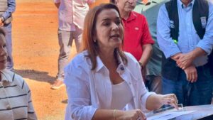 Primeiro repasse dos R$ 40 milhões articulados por Vander vai atender 200 famílias após vendaval