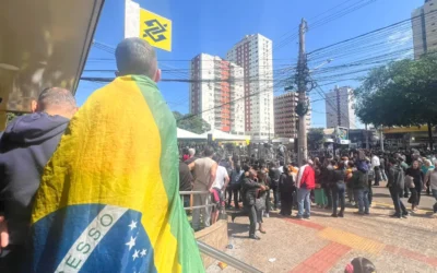 População campo-grandense cobra independência entre Poderes e fim da polarização