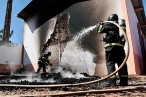 Governo de MS compra R$ 303 mil em equipamentos contra incêndio para bombeiros