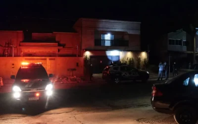 Jovem baleado entrou na frente de vizinho para tentar proteger pai morto a tiro no Batistão