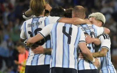 Sem Lionel Messi, Argentina goleia Bolívia com 1º gol de Flaco López pela seleção
