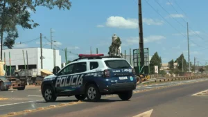 Bêbado, homem atropela e fere duas pessoas em conveniência do Aero Rancho