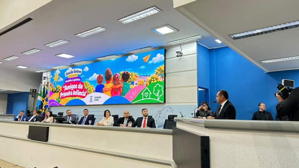 TCE-MS recebe medalha legislativa “Amigos da Primeira Infância” na Câmara Municipal de Campo Grande